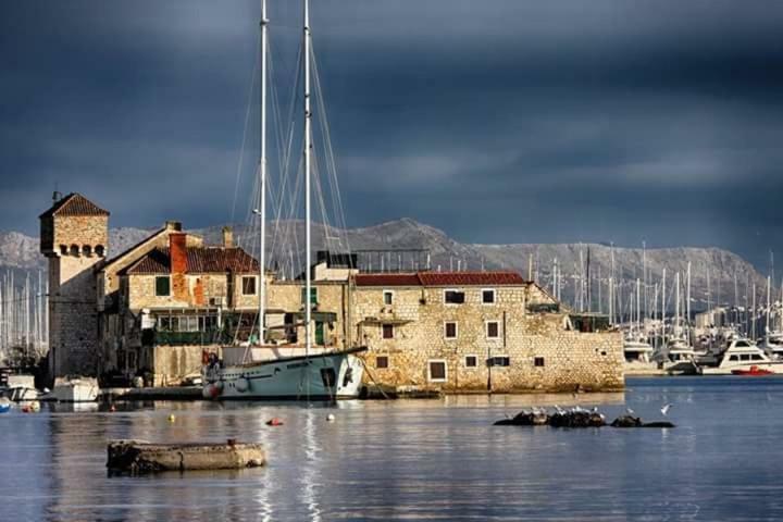 Apartman Marinovic Kaštela Esterno foto